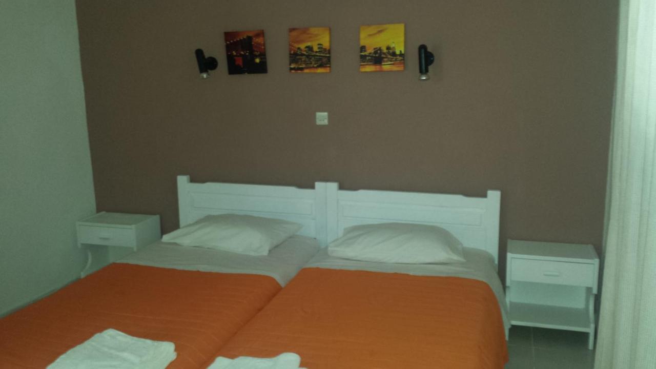 Nikos - Eleni Apartamento Barbati Exterior foto