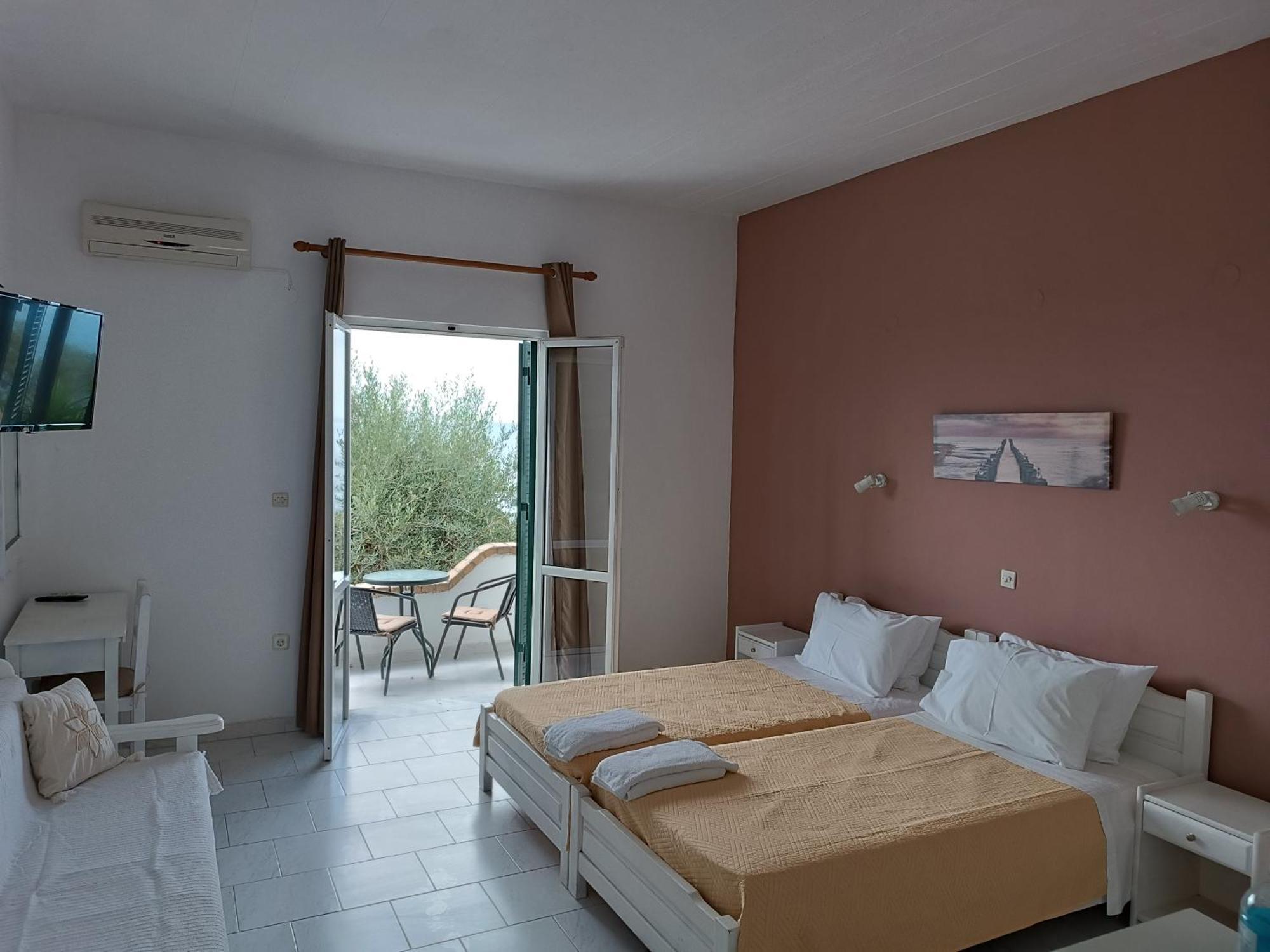 Nikos - Eleni Apartamento Barbati Exterior foto