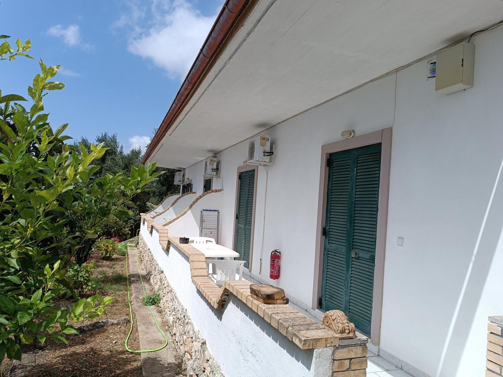 Nikos - Eleni Apartamento Barbati Exterior foto